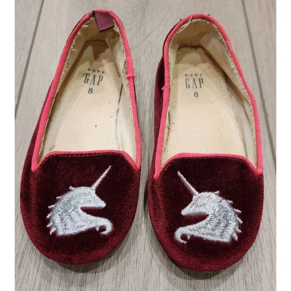 Gap Kids Red Velvet Unicorn Flats Slip On‎ Girls Shoes Size 8